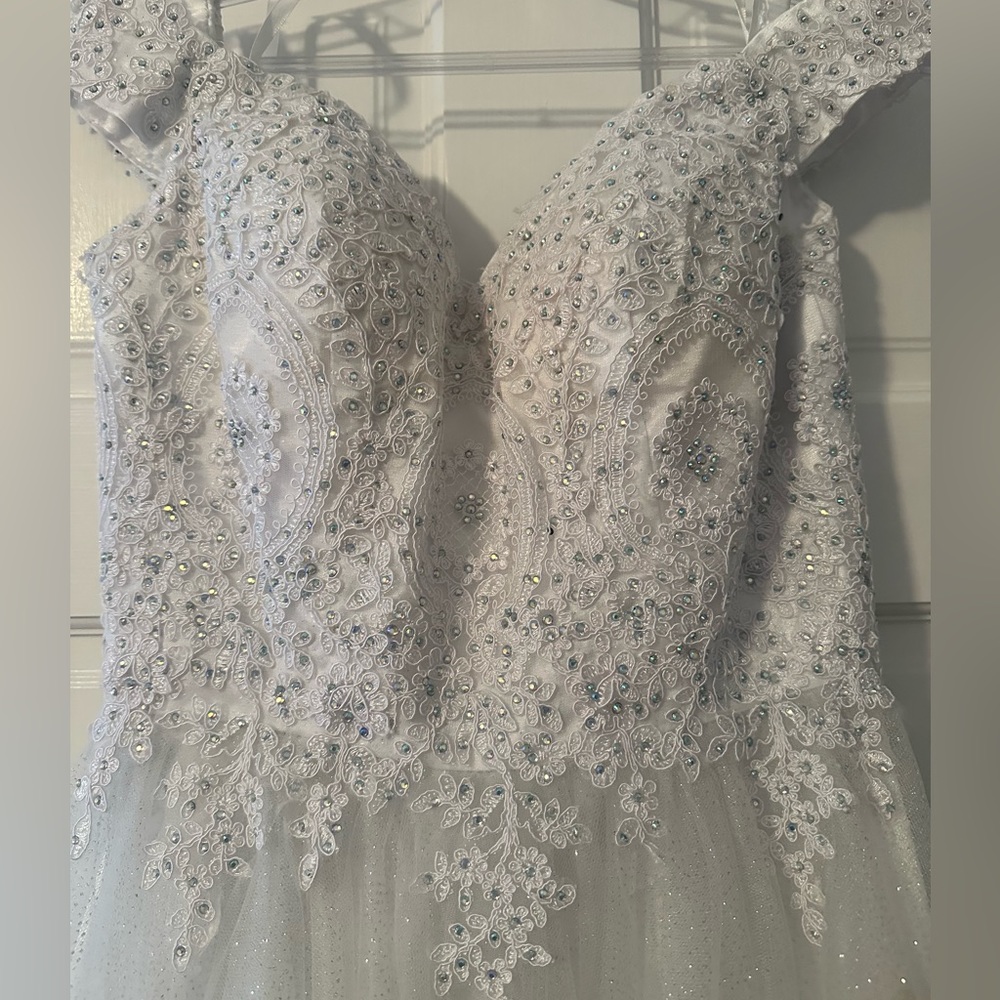 Eureka white dress size small
